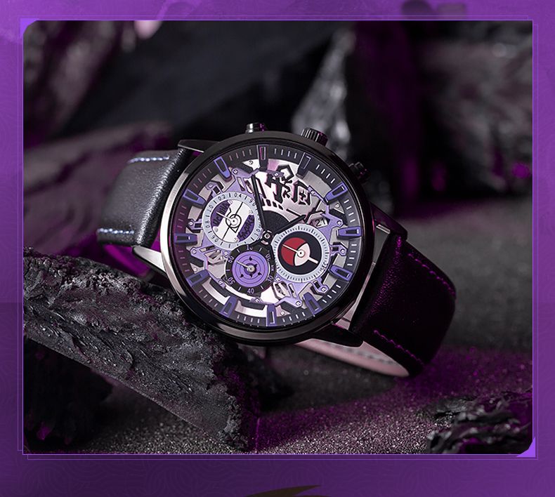 The official Naruto collaboration watch: Anime-themed wristwatch featuring Naruto, Uchiha Sasuke, Itachi, and Kakashi.