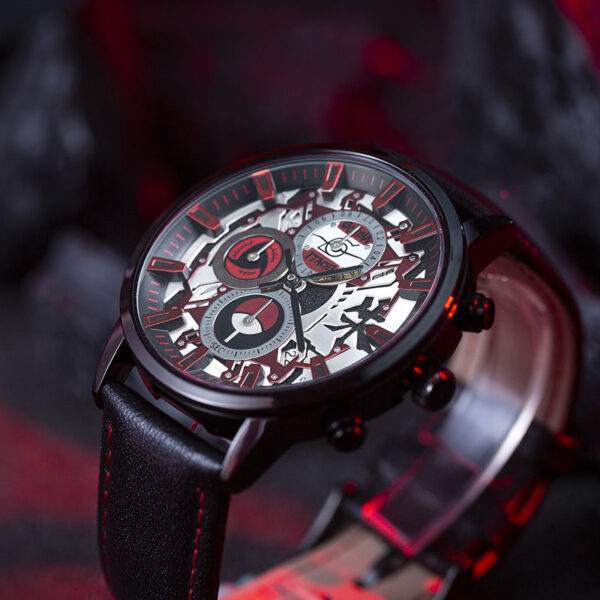 The official Naruto collaboration watch: Anime-themed wristwatch featuring Naruto, Uchiha Sasuke, Itachi, and Kakashi.